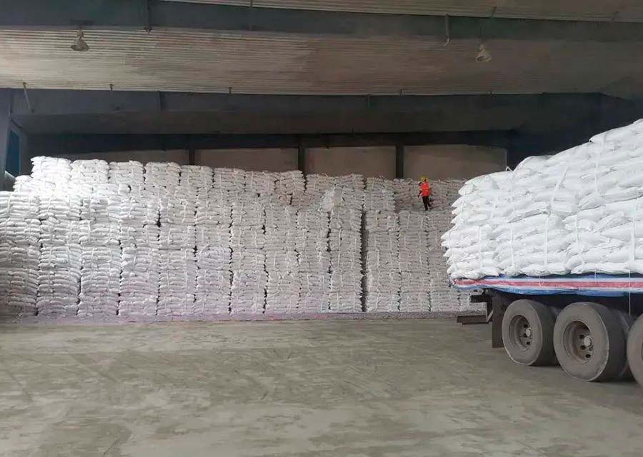 Изображенике склада сахарного завода.